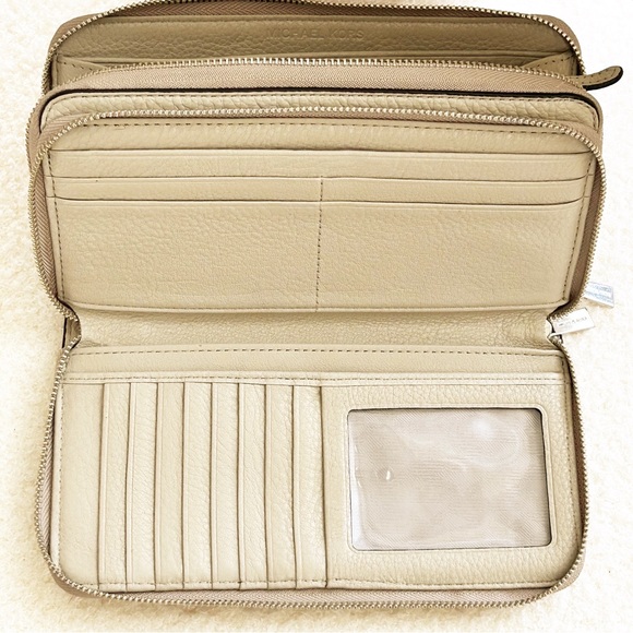 MICHAEL KORS Adele Double Zip Wallet *AUTHENTIC - Picture 7 of 12